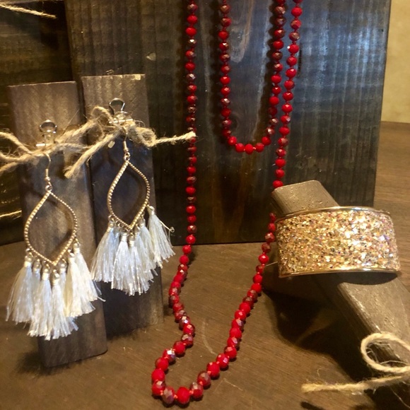 Sparkling Cuff Bracelet - Picture 3 of 3